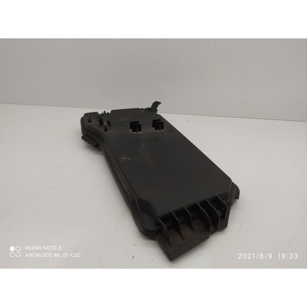 Tampa Caixa Fusiveis Mercedes C180 C200 07/2012 A2045400082