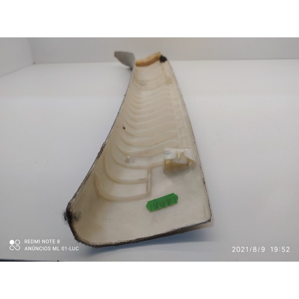 Moldura Coluna A Mercedes C180 C200 Esquerda 2007 A 2014