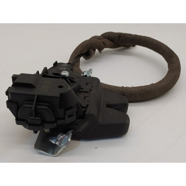 Fechadura Tampa Traseira Mercedes C200 C180 7/14 A2047500185