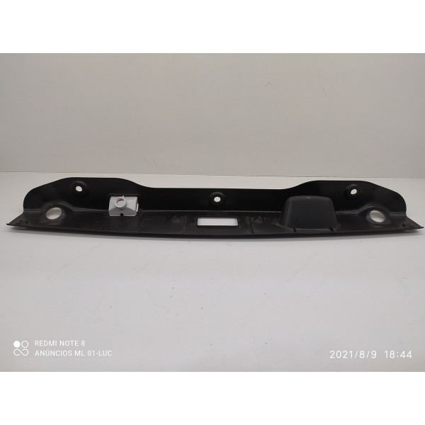 Moldura Friso Tampa Traseira Mercedes C180 C200 2007/2014 Preto