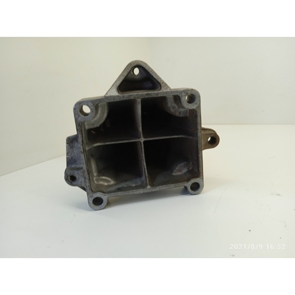 Suporte Coxim Mercedes C180 C200 Esquerdo 11/12 A2712232704