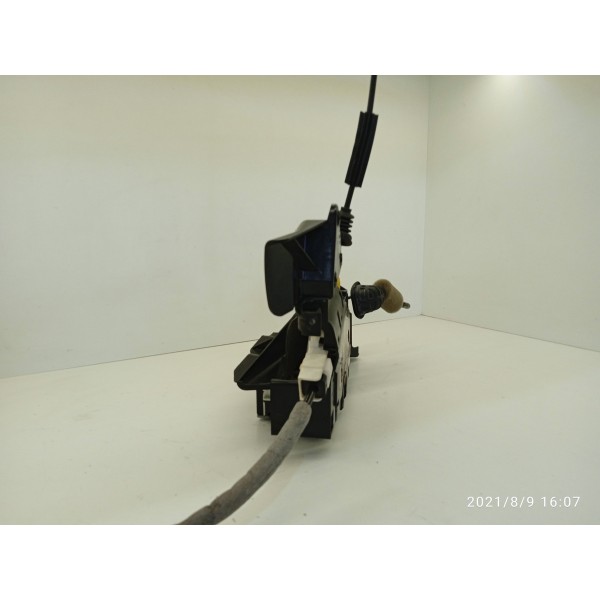 Fechadura Porta Mercedes C180 Dianteir Dir 07/14 A2047231008