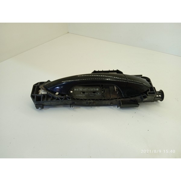 Macaneta Mercedes C180 C200 Dianteira Dir 07/14 A2047601634 - Preto - Dianteira