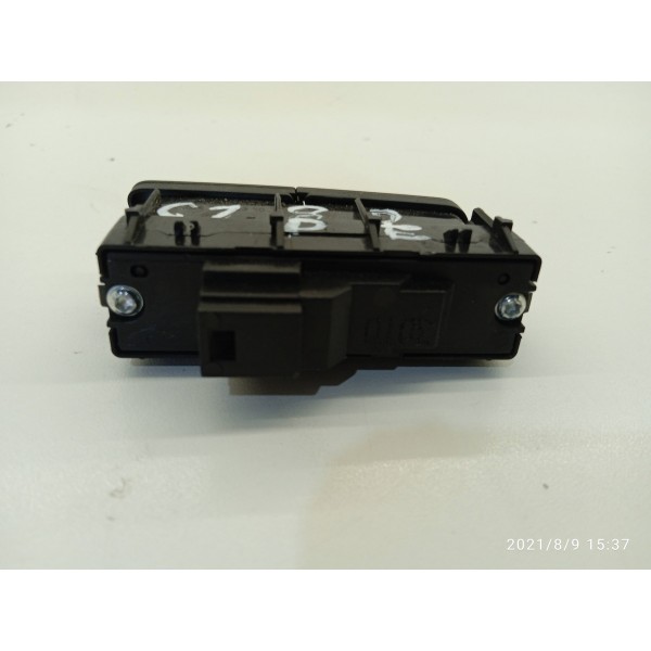 Botao Trava Portas Mercedes C180 C200 Esquerdo 2007/2014 Det