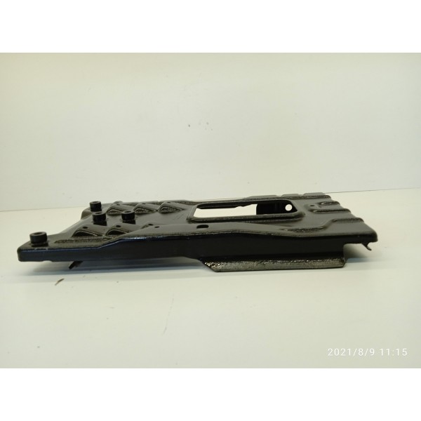 Suporte Bateria Mercedes C180 C200 2007/2014 A2046200018