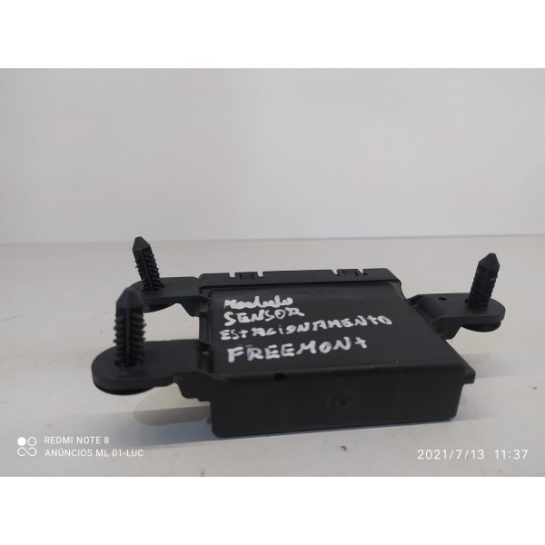 Módulo Estacionamento Freemont Journey 2010/2018 56054121ad