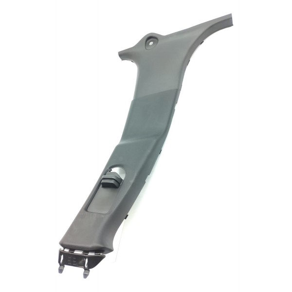 Acabamento Colun B Mercedes Gla Dir 200 250 2018 A1766920200