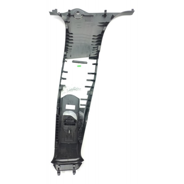 Acabamento Colun B Mercedes Gla Esq 200 250 A1766920100