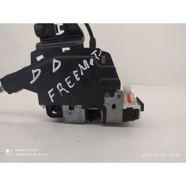 Fechadura Freemont Dianteira Dir 2011/2016 P04589916ad