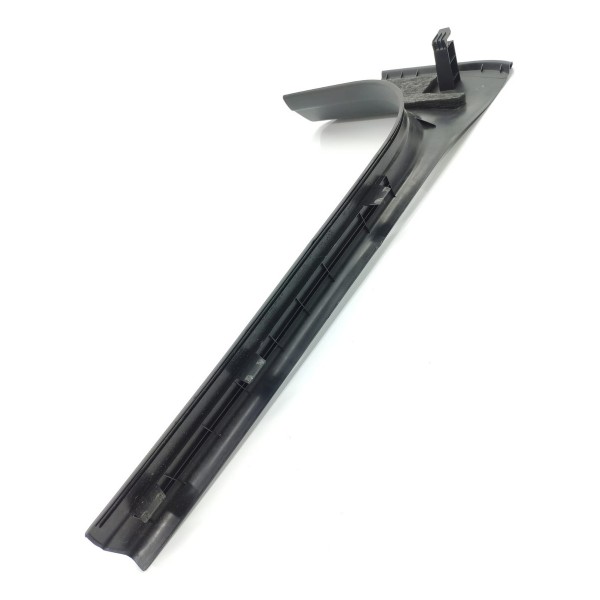 Soleira Porta Mercedes Gla 200 250 Diant D 15/19 A2466800206 Preto