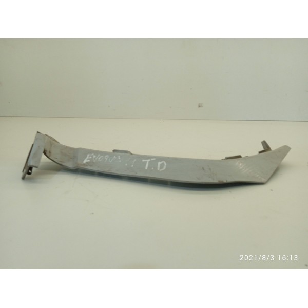 Guia Parachoque Evoque Traseiro Dir 2011/2019 Bj3217a881ac