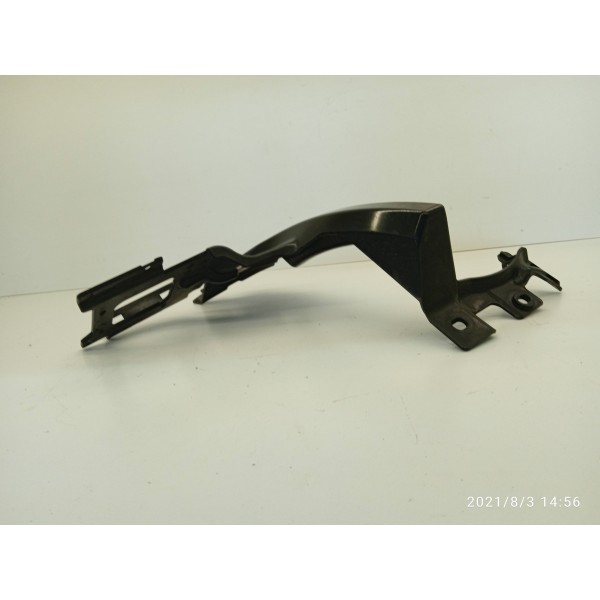 Guia Suporte Lanterna Evoque Esquerdo 2011/2016  Bj3217e801a