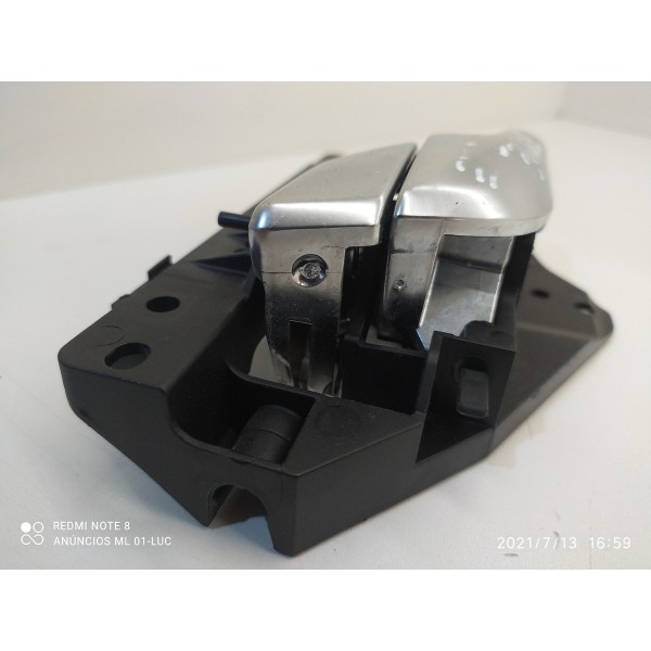 Maçaneta Interna Evoque Dianteira Esquerda 2011/2019 Cromado Dianteira