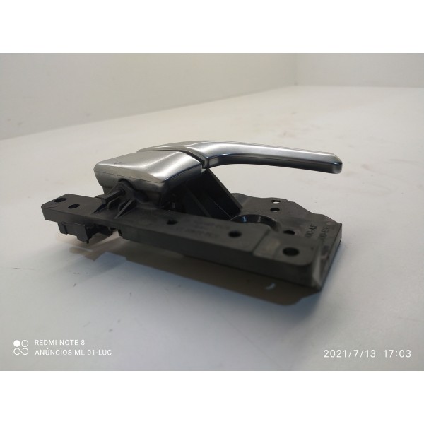 Macaneta Interna Porta Evoque Traseira Direita 2011/2018 Cromado Traseira