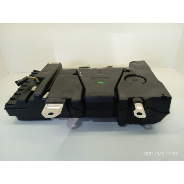 Subwoofer Evoque 2011 2012 2013/2019 43040742193 Preto