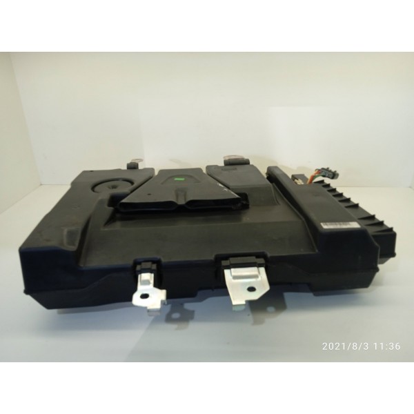 Subwoofer Evoque 2011 2012 2013/2019 43040742193 Preto