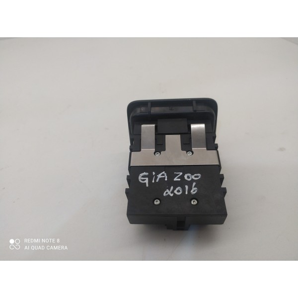 Botao Freio Mao Mercedes Gla A 200 2015/2019 A2469050451