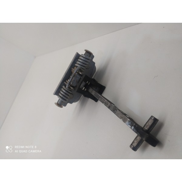 Limitador Porta Peugeot 3008 Dianteiro Direit 2013 2014 2016