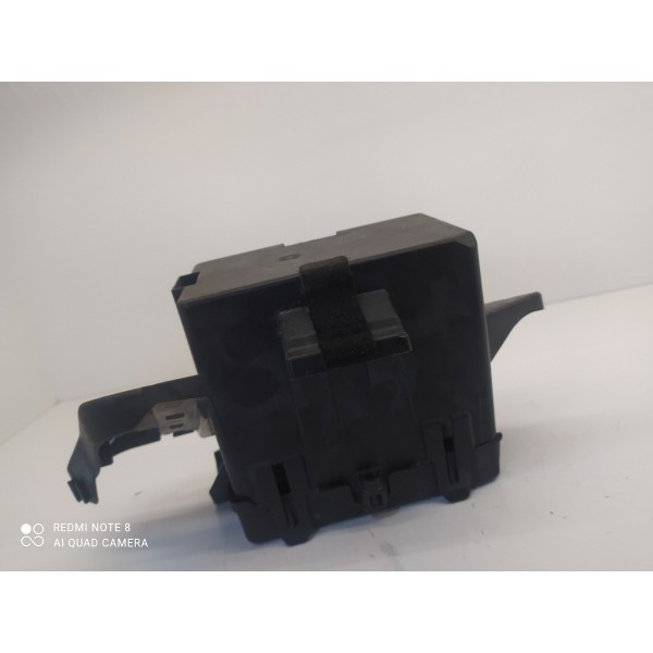 Caixa Bateria Auxiliar Mercedes Gla 200 2014 2015 2018