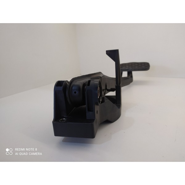 Pedal Mercedes Gla200 2014 2015 2016 2017 2019