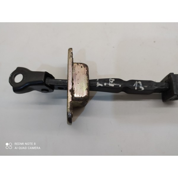 Limitador Porta Lifan 530 Dianteira Esquerda 2013 2014 2015