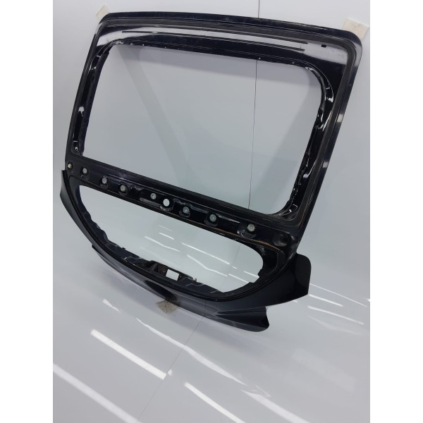 Tampa Traseira Veloster Lisa Preto