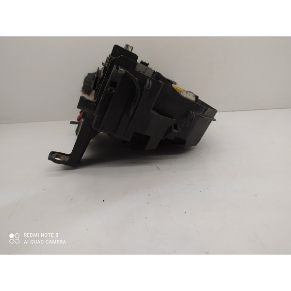 Caixa Fusíveis Mercedes C180 C200 2007 2008 2009 2014