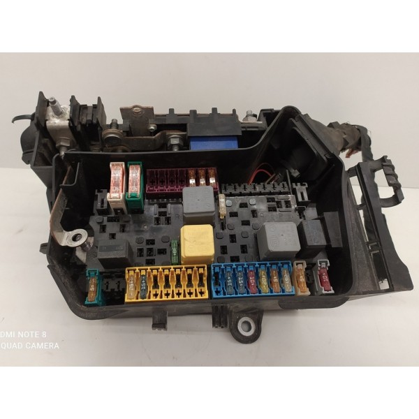 Caixa Fusíveis Mercedes C180 C200 2007 2008 2009 2014