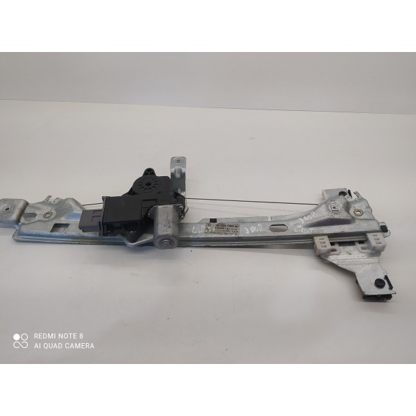 Maquina Vidro Peugeot 3008 Traseira Dir 2012/2016 9682808680