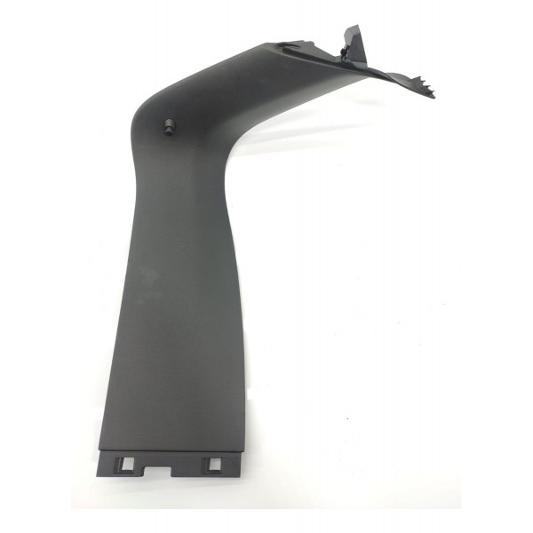 Acabamento Tampa Tras Mercedes Gla 200 250 Esque A1567400171