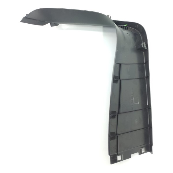 Acabamento Tampa Tras Mercedes Gla 200 250 Esque A1567400171