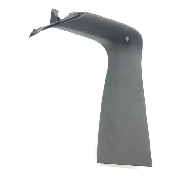 Acabamento Tampa Tras Mercedes Gla 200 250 Dir 2019 /37331