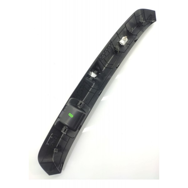 Acabamento Tampa Tras Mercedes Gla 200 250 2014 2022 /37329