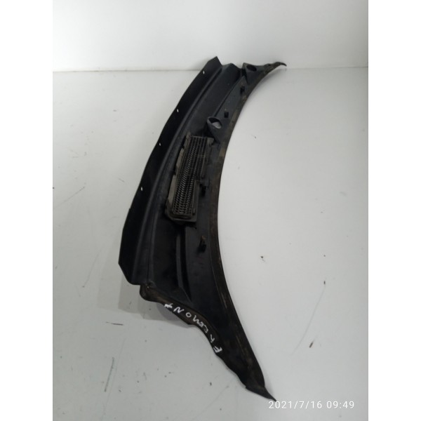 Grade Parabrisa Freemont 2011 2012 2013 2016