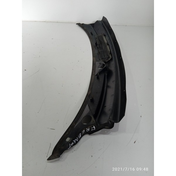 Grade Parabrisa Freemont 2011 2012 2013 2016