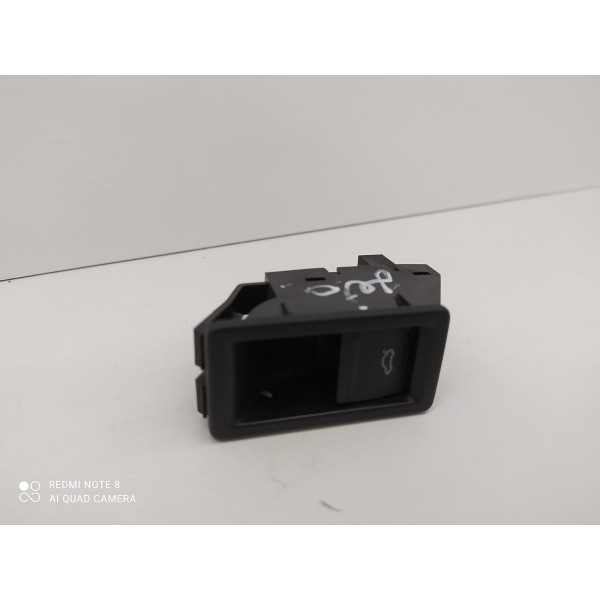 Botao Abertura Tampa Traseira Jetta 2011 2012 2013 2014 2016