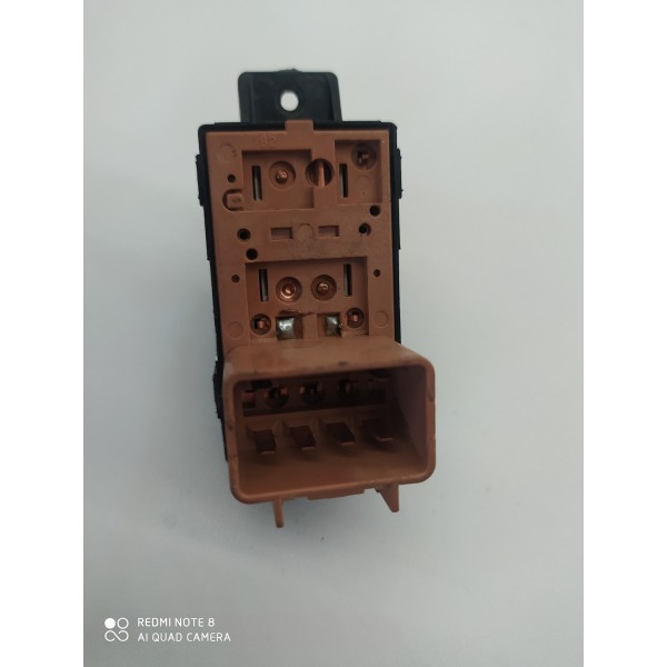 Comando Botao Vidro Dianteiro Di Captiva 2008/2016 202005438