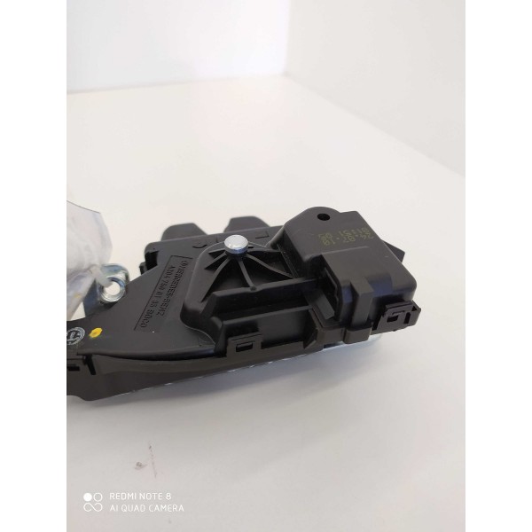 Fechadura Tampa Traseira Mercedes C180 2007/2014 A2047500185