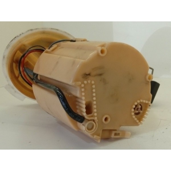 Bomba Combustível Mercedes C180 C200 2008/2014 A2044700294