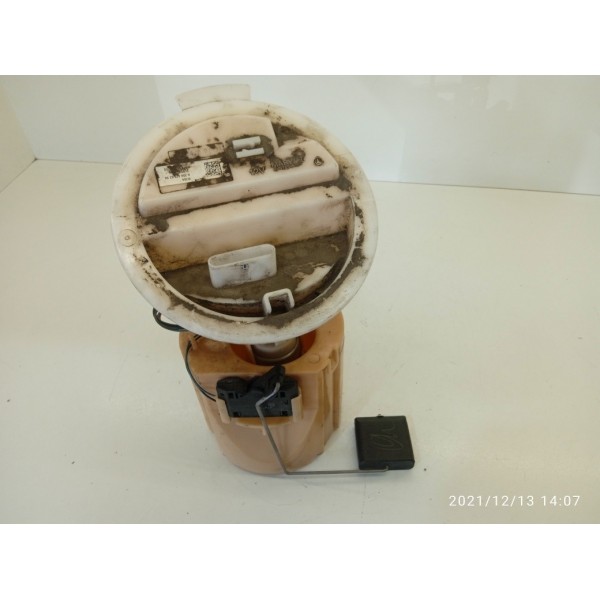 Bomba Combustível Mercedes C180 C200 2008/2014 A2044700294