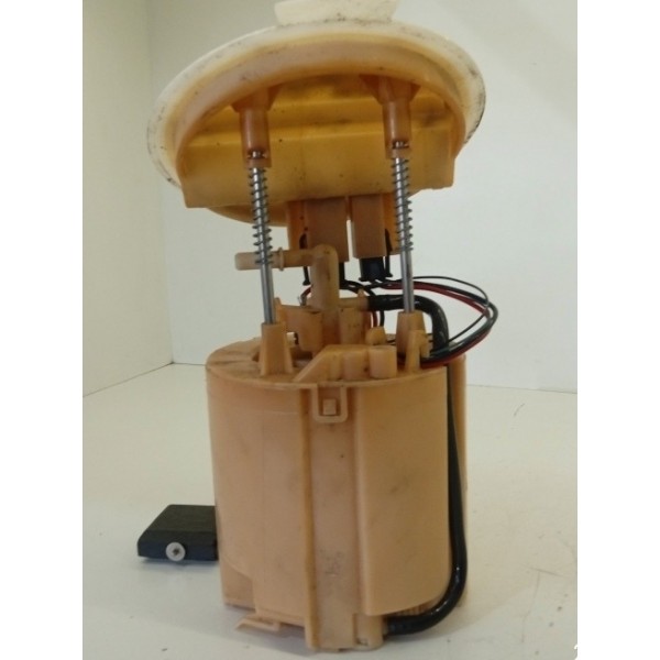 Bomba Combustível Mercedes C180 C200 2008/2014 A2044700294