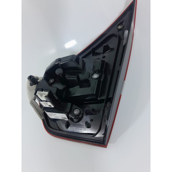 Lanterna Mercedes Gla 200 Esquer Tampa 2018 2020 A1569068700 Esquerdo/motorista Vermelho