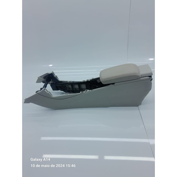 Console Mercedes Gla 200 2015 2016 2017 2020 A1766804601