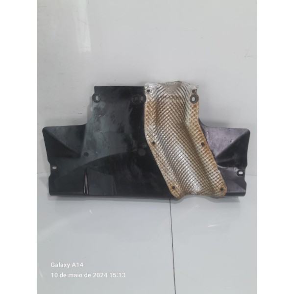 Protetor Assoalho Mercedes Gla 200 20152600 2020 A2463520391