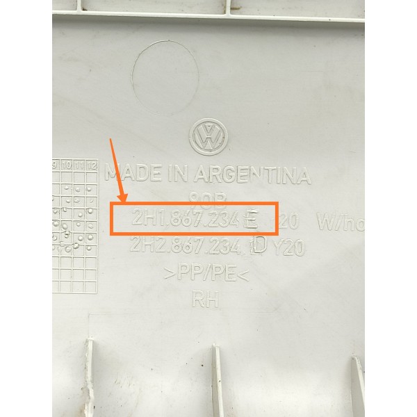 Acabamento Coluna Amarok Dianteir Dir 2010/2023 2h1867234e