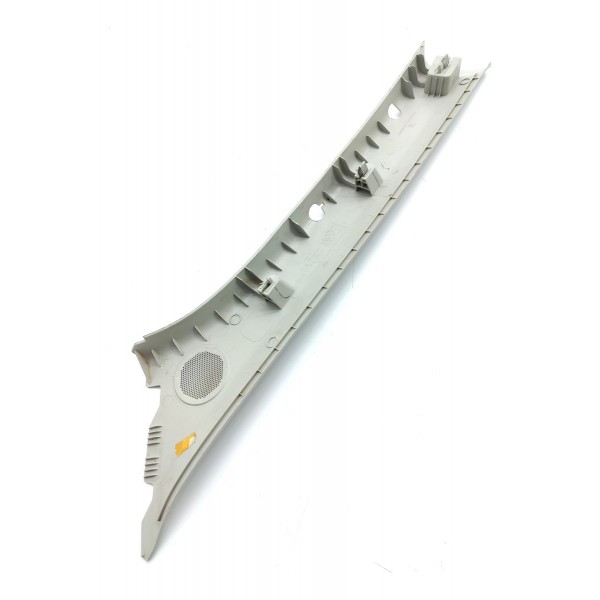 Acabamento Coluna Amarok Dianteir Dir 2010/2023 2h1867234e