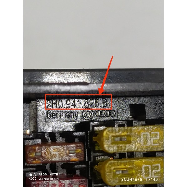 Caixa Fusível Interna Amarok 2.0 2010/2016 2h0941828b