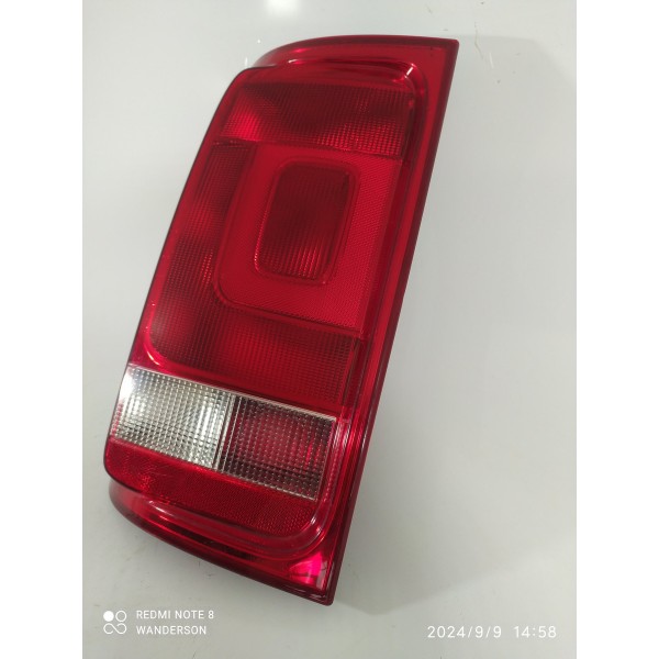 Lanterna Amarok Esquerda 2010/2016 0460399 Esquerdo/motorista Vermelho