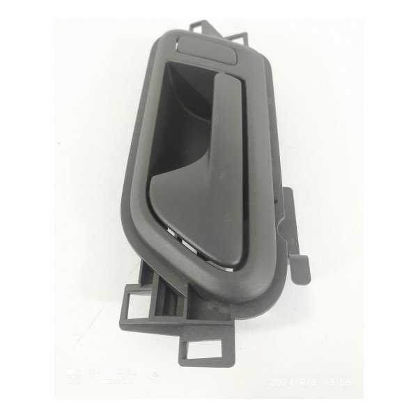 Maçaneta Interna Amarok Traseira Esq  2011/2023 2h08371130 Preto Traseira