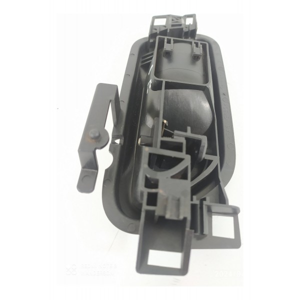 Maçaneta Interna Amarok Traseira Esq  2011/2023 2h08371130 Preto Traseira